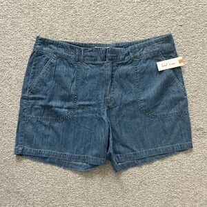 NWT Land n Sea Jean Shorts Size 16